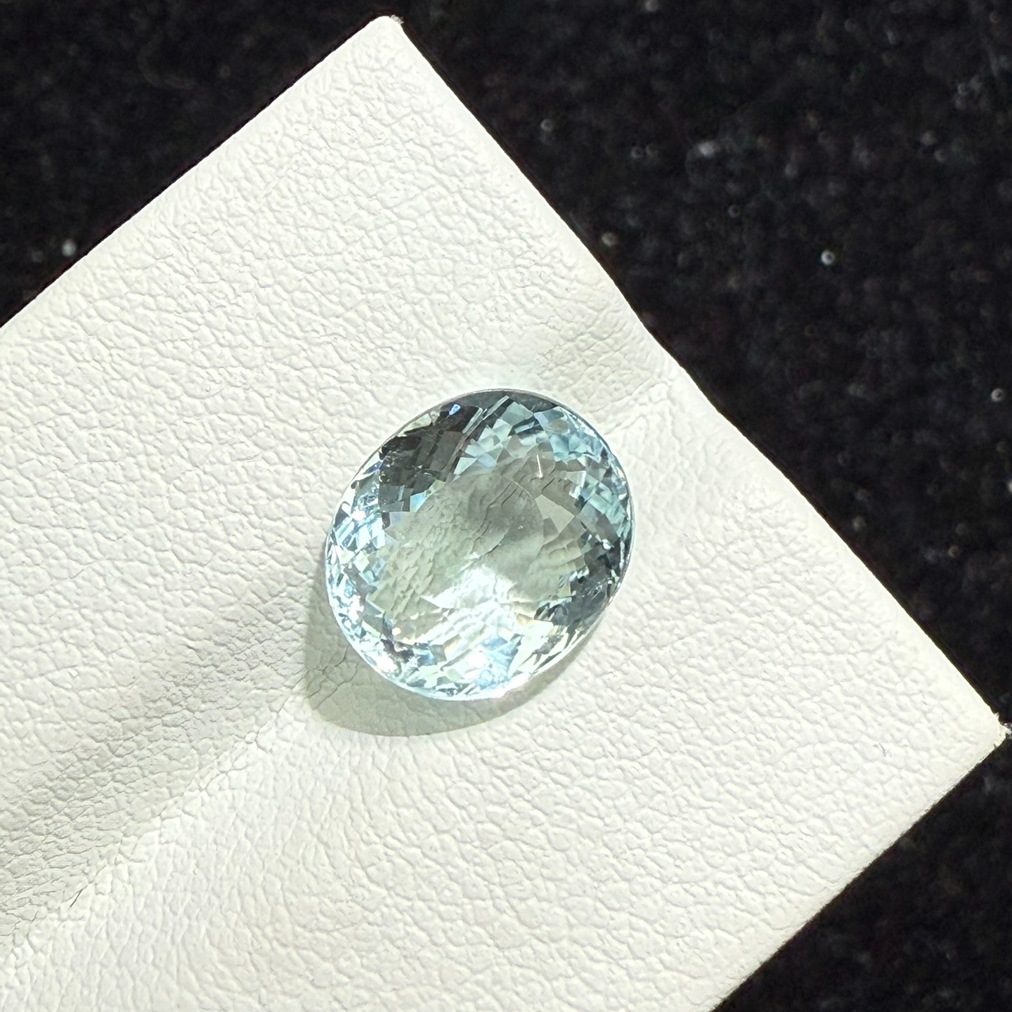 3.02ct天然海蓝宝裸石 尺寸10*8.6*5.3mm