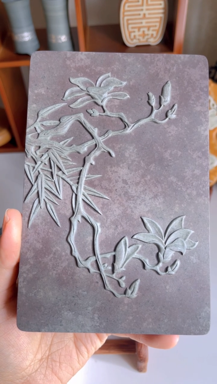 【闪购商品】松花石原始雕刻 木兰花竹砚