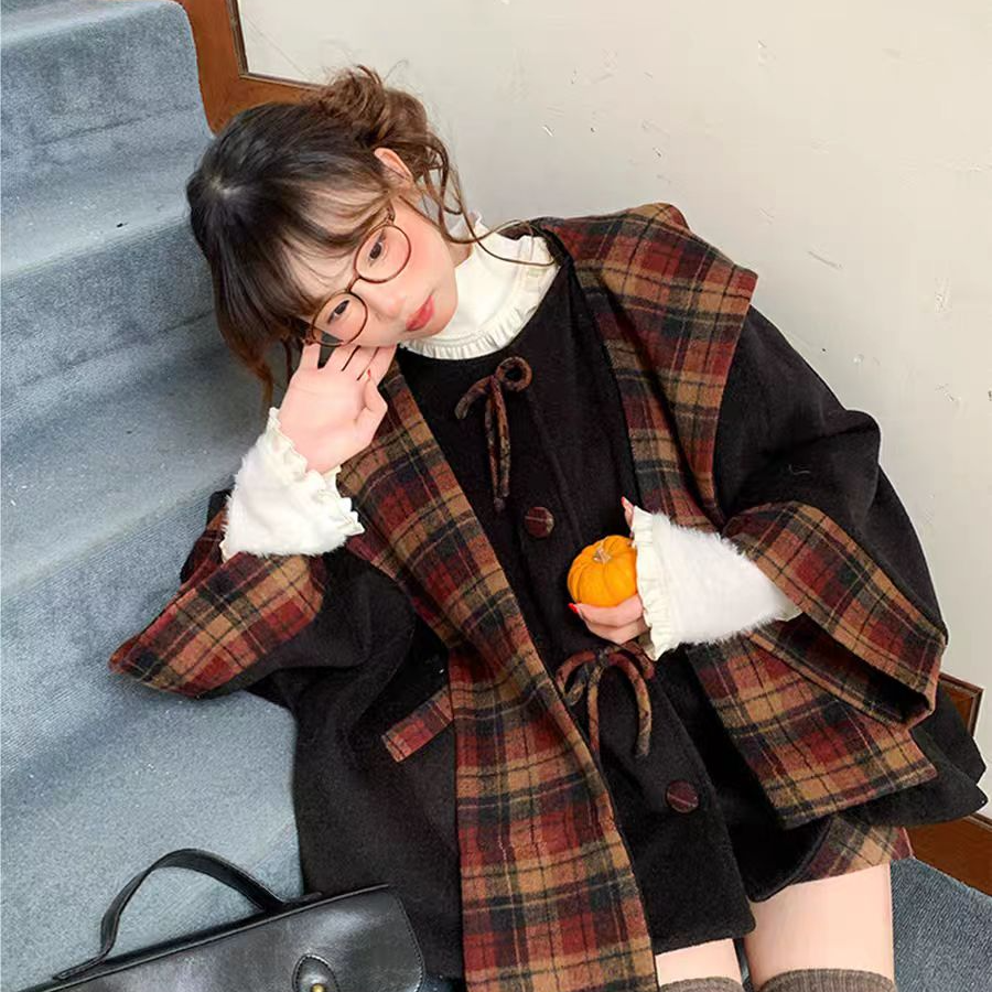 冬季可拆卸拼色帽子夹棉毛呢外套+格子半身裙