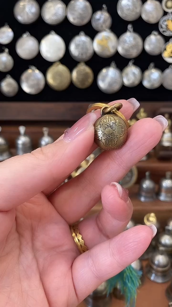 渺*?不丹双鱼锦鲤圆铃铛正品