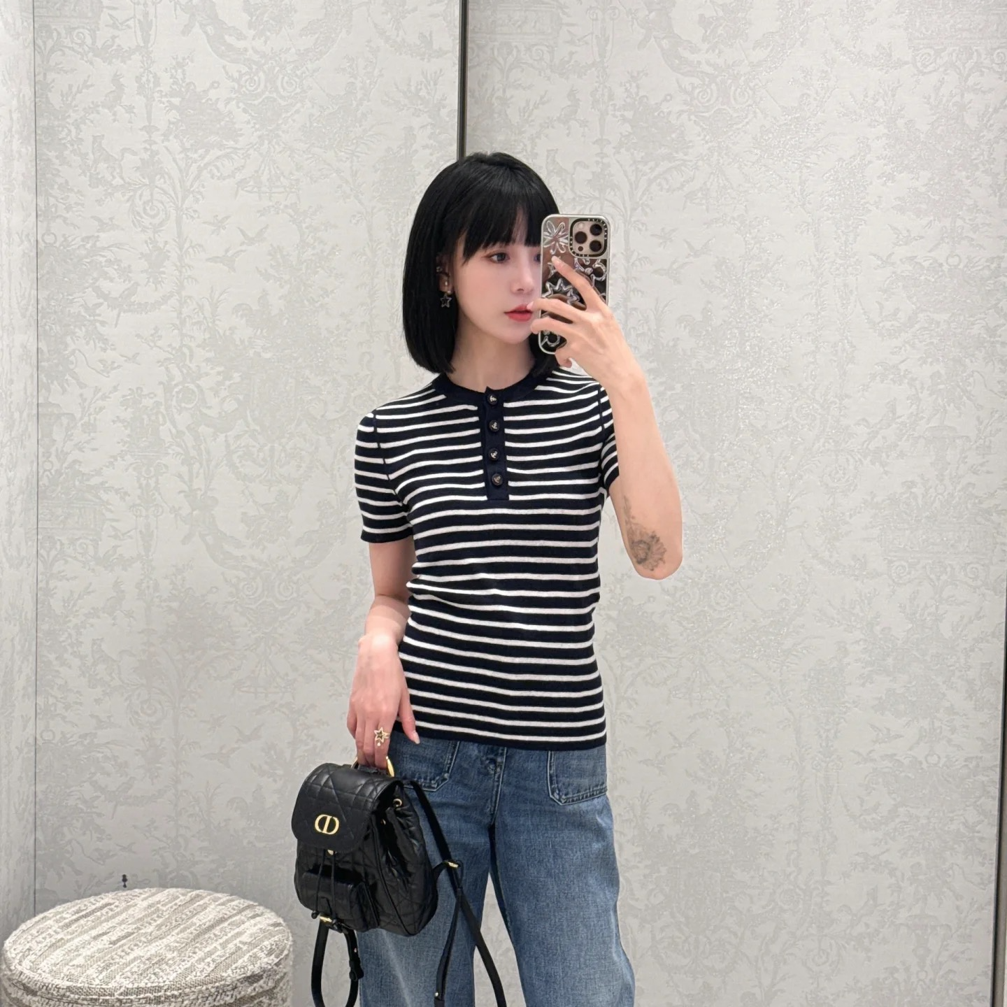 2025新款夏季设计感休闲条纹纽扣短袖M25011