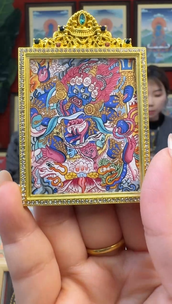 吊坠大黑-热贡纯手绘