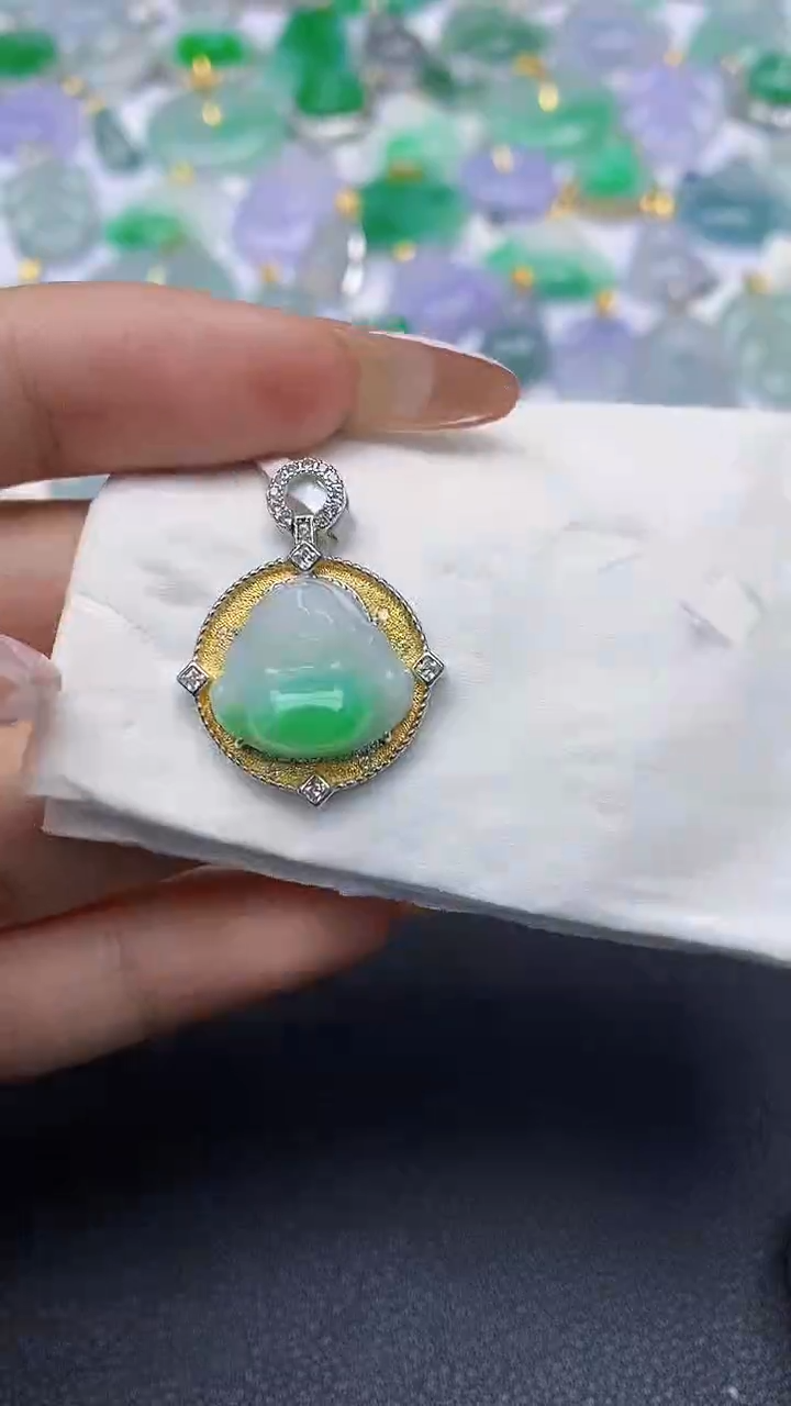 颈饰银S925镶嵌翡翠a货假一赔三支持复检百元上9元证书费自理