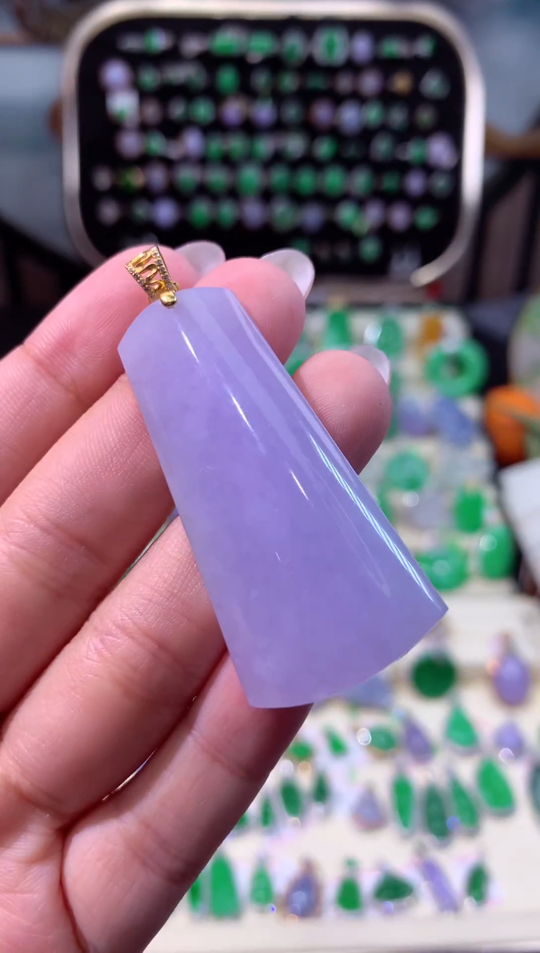 【闪购商品】翡翠颈饰18K金镶嵌缅甸天然A货翡翠