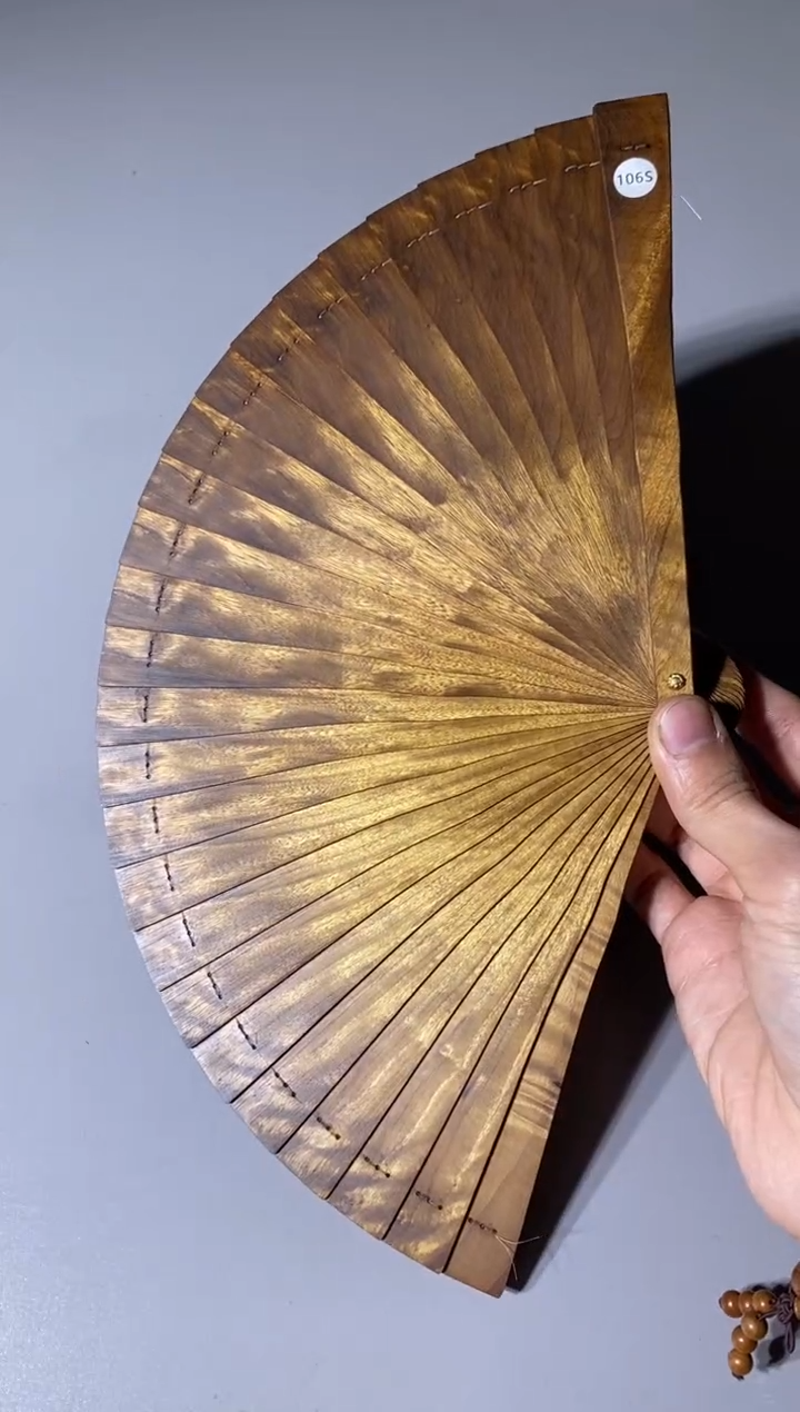 【闪购商品】金丝楠106号18cm金丝楠木小叶桢楠扇子