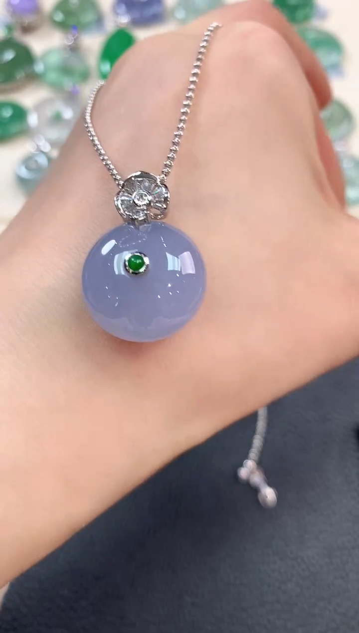 【闪购商品】翡翠吊坠(不含链)18K金镶嵌b61有色差多样性一件发货