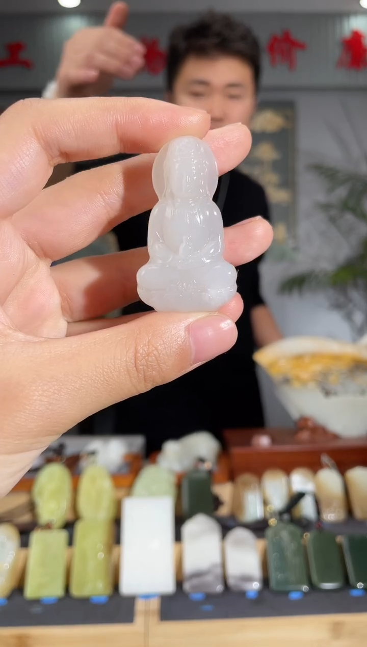 【闪购商品】和田玉颈饰未镶嵌拍一发一 多样性发货