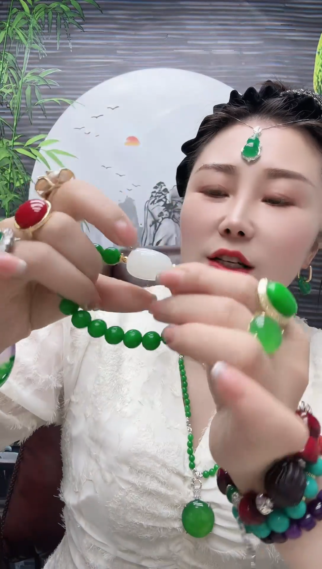 高货羊脂辣绿原创手串