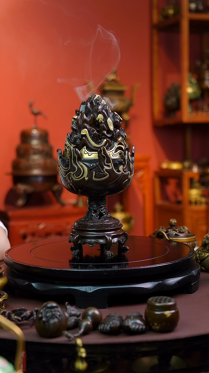 【闪购商品】带底座博山熏香炉           