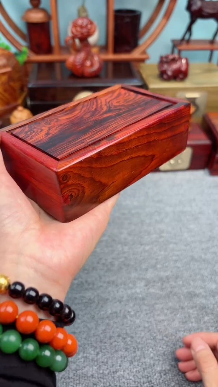 【闪购商品】老板娘推荐微凹机关盒