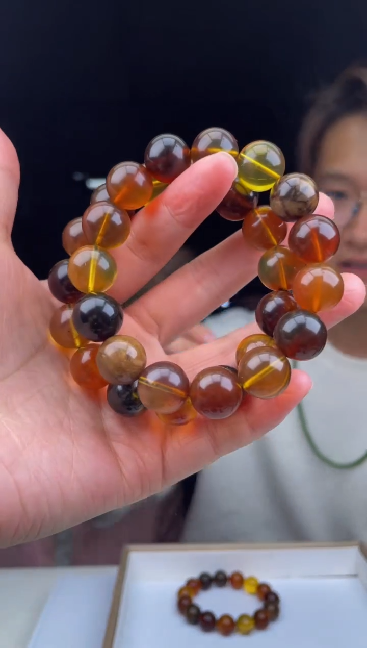 【闪购商品】定制琥珀天然琥珀多样性发其一