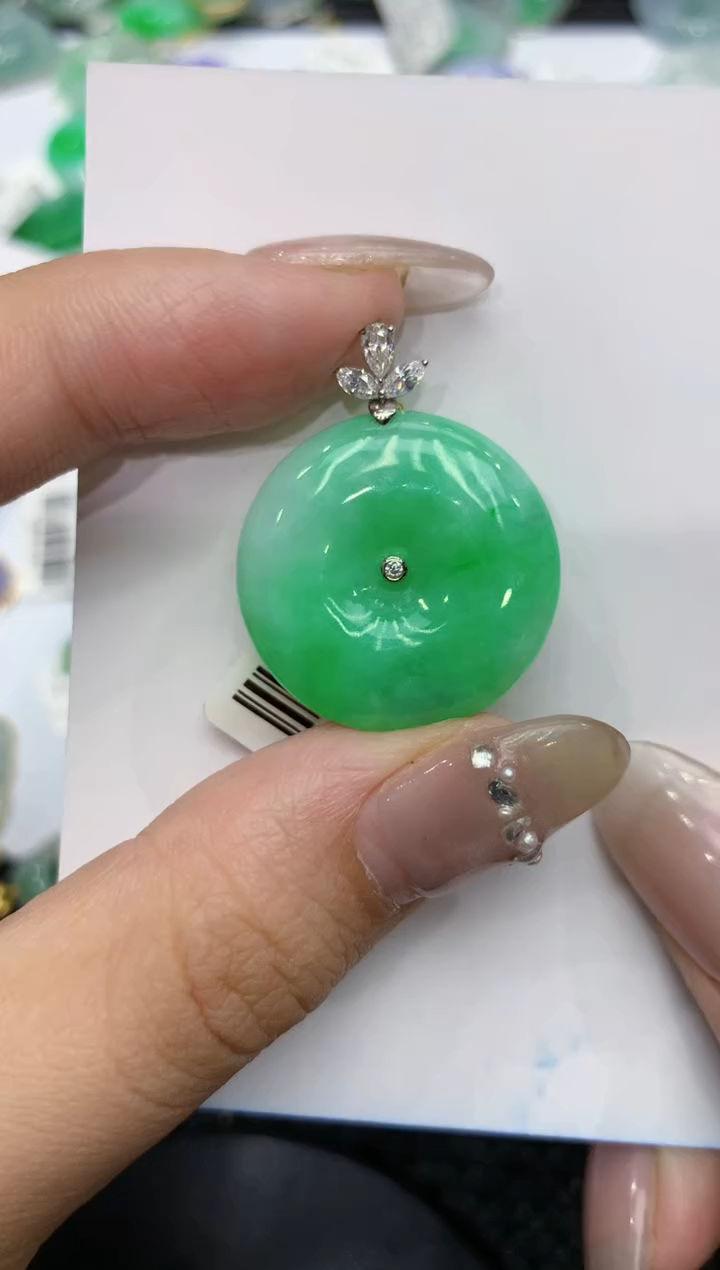 【闪购商品】翡翠颈饰18K金镶嵌222222222