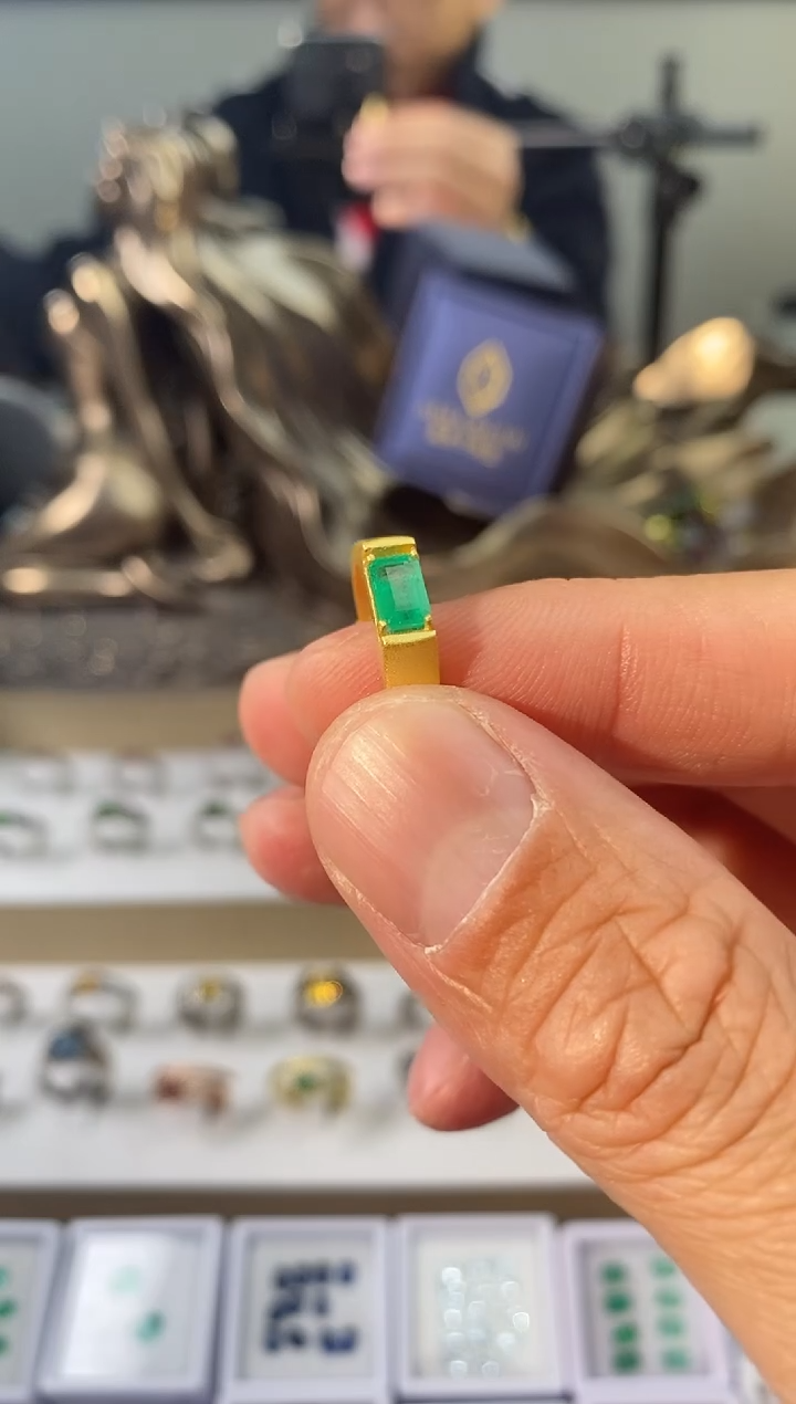 【闪购商品】祖母绿戒指银S925镀金镶嵌活口戒圈拍下备注身高体重