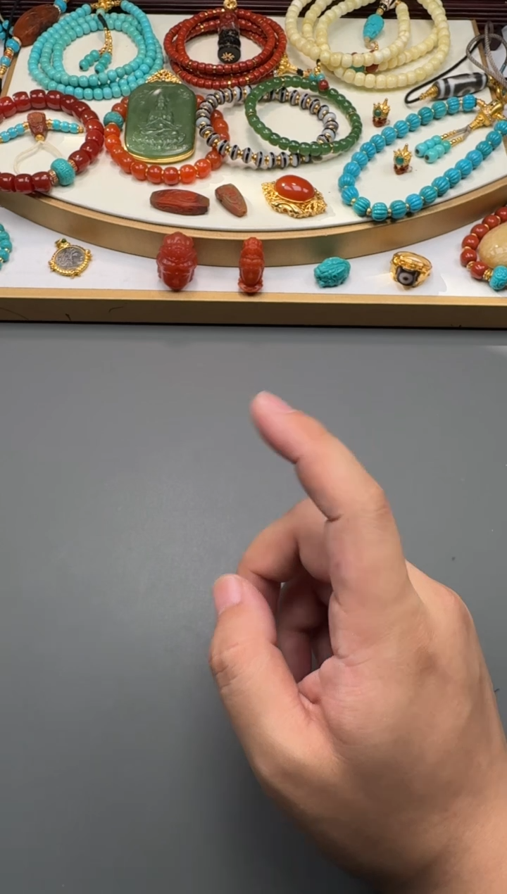 未镶嵌配饰南红玛瑙水***～11111证书