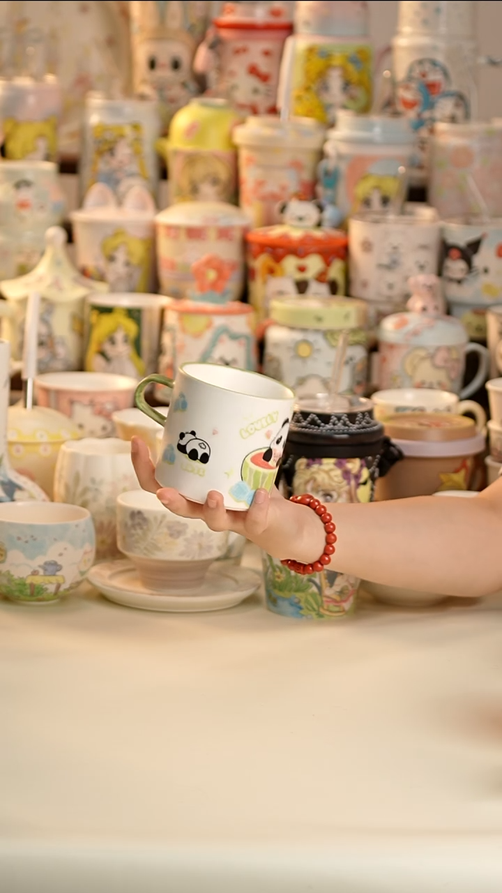 其他景德镇釉下彩手绘设计师款陶瓷