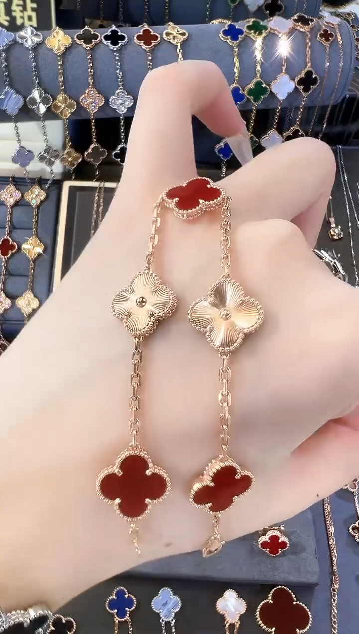 【闪购商品】玛瑙/玉髓手链18K金镶嵌18K手链