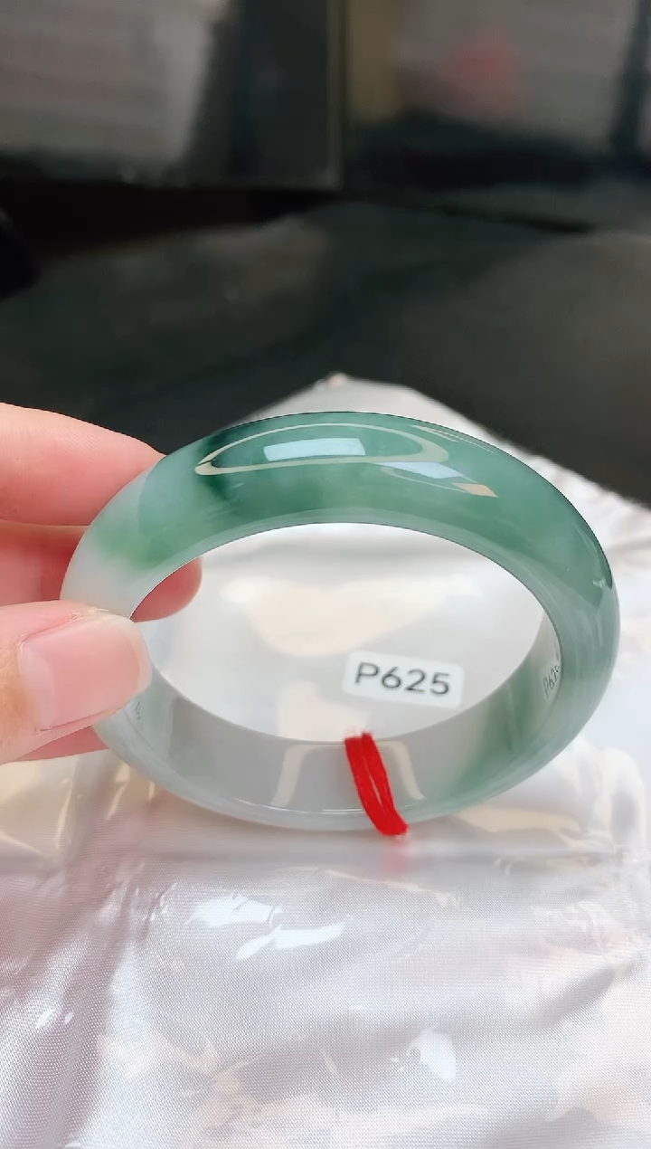 【闪购商品】翡翠手镯未镶嵌缅甸天然A货手镯