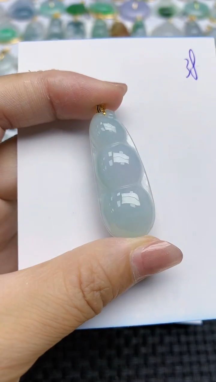 【闪购商品】翡翠颈饰18K金镶嵌天然A货翡翠 38