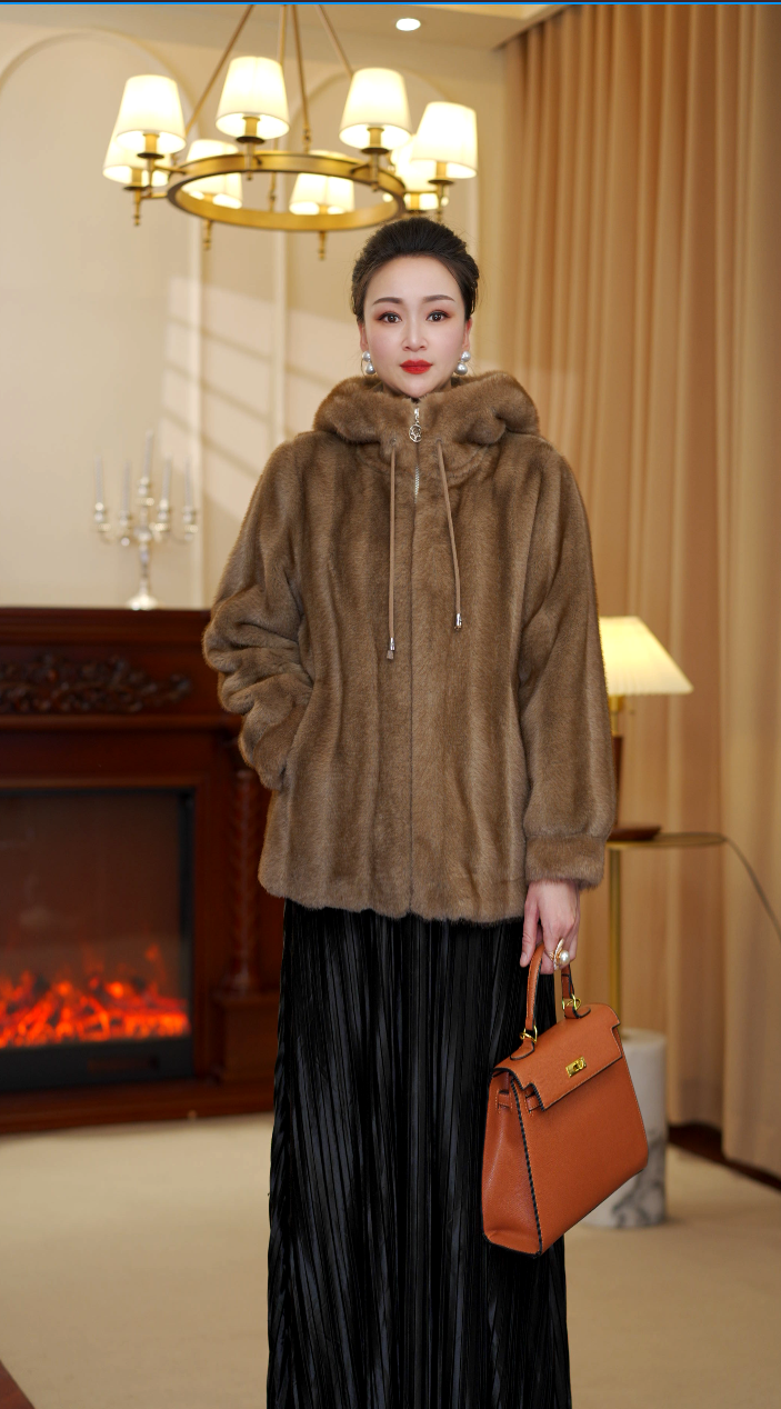 【LADYSHP贵夫人】2025款连帽款[海宁总仓2]中长款大衣女士轻奢