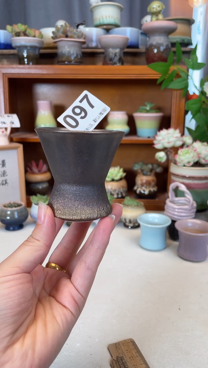 瓷片097知木小芳花盆