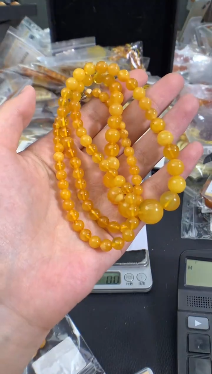 蜜蜡未镶嵌珠宝奇石1