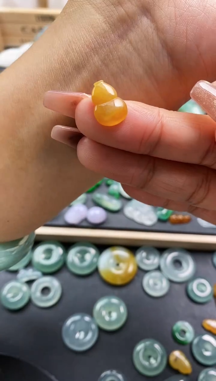 裸石翡翠鹿*儿葫芦 定向 鹿鹿儿