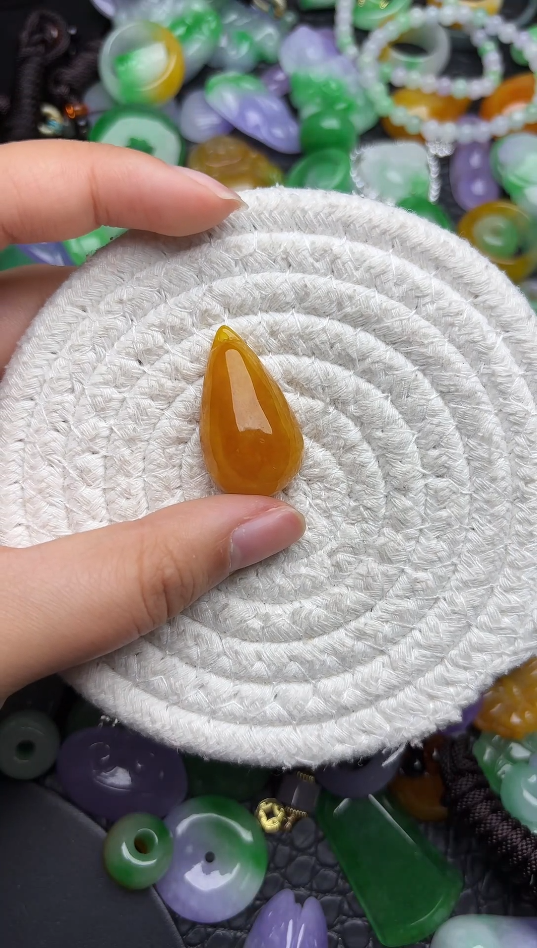 颈饰未镶嵌翡翠缅甸翡翠吊坠