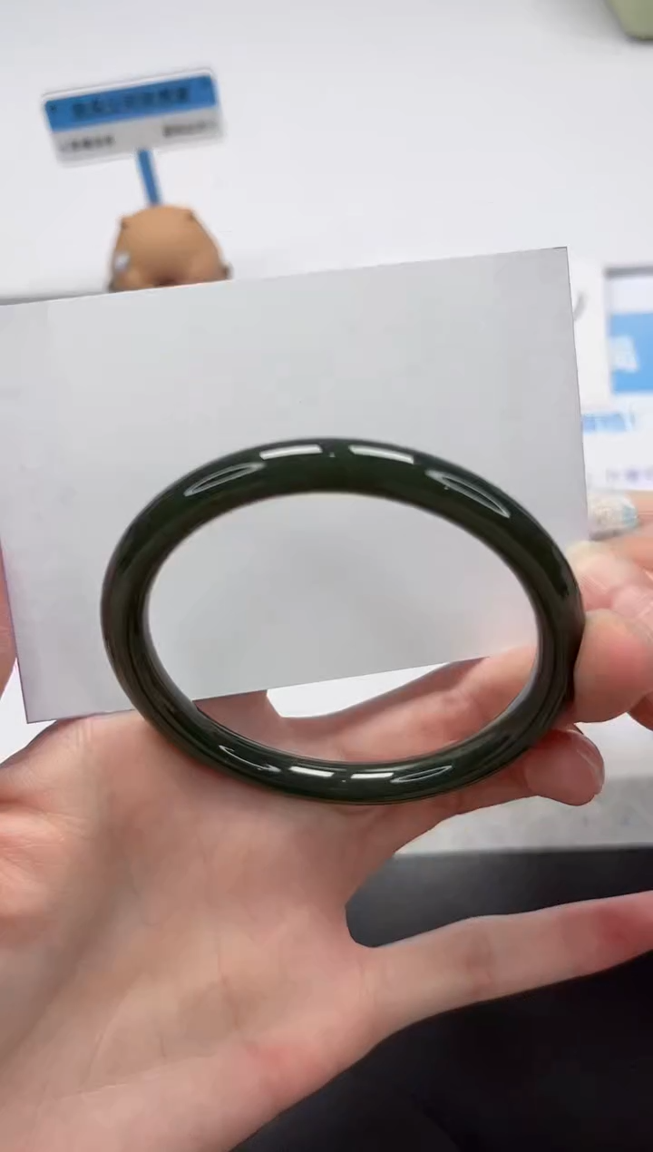 【闪购商品】和田玉手镯未镶嵌V173-56.3