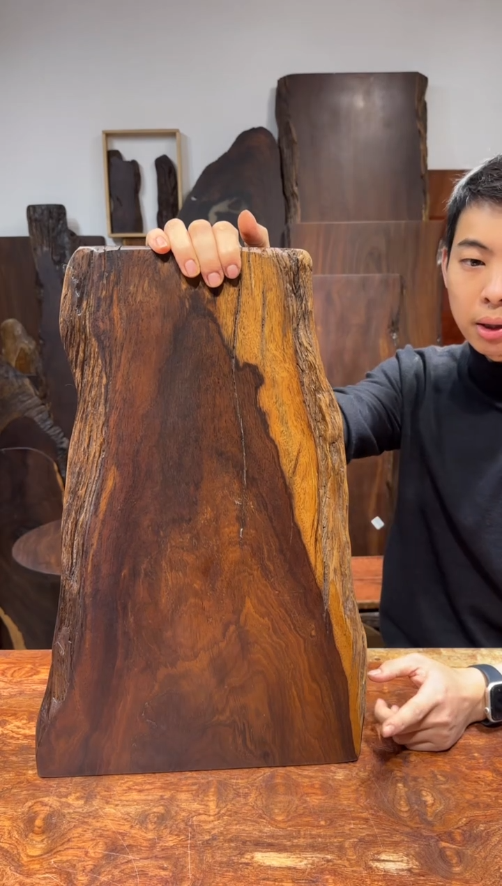 风车木（黑檀木）尺寸55*30*2.3编号035