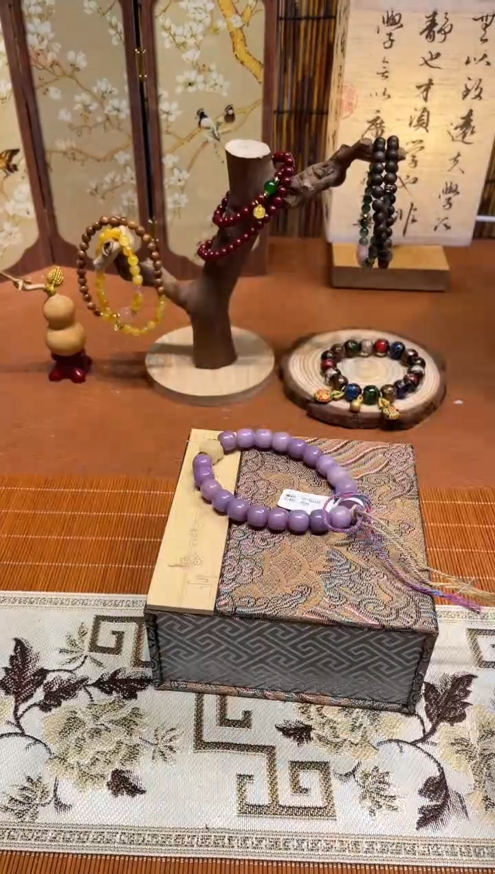 非洲檀香手串/手链柒月撤柜闪购链接（多样性发其一）￥