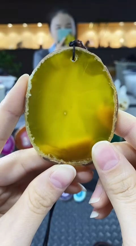 未镶嵌颈饰玛瑙/玉髓魏**期玛瑙