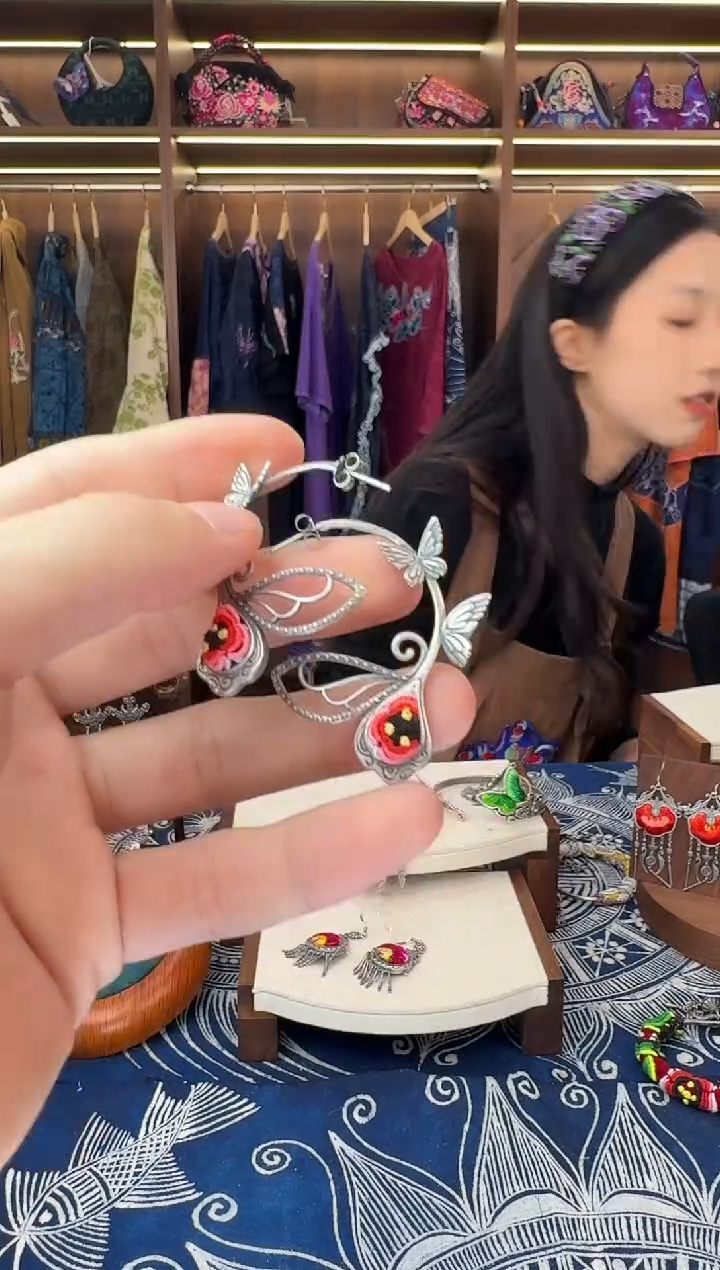 织绣621黔东南苗族刺绣