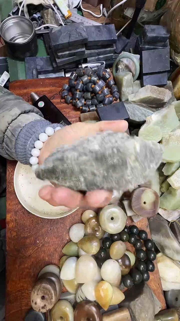 未镶嵌和田玉珠宝半成品1