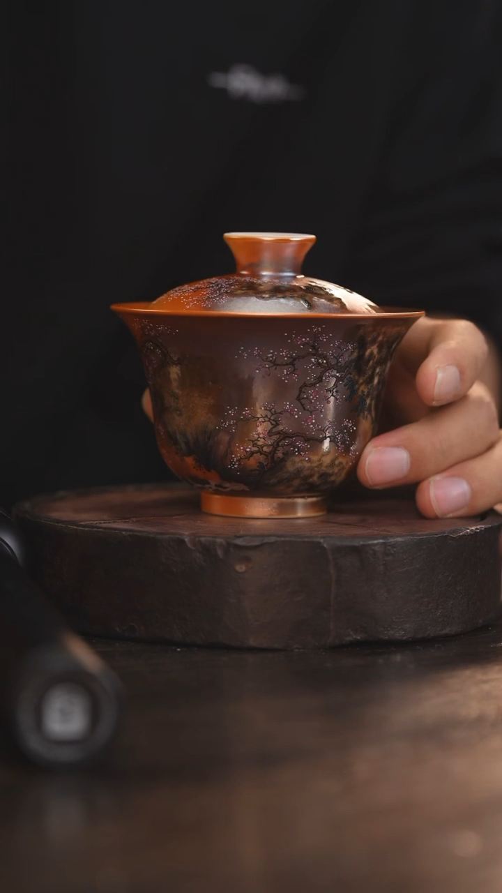 【闪购商品】杯102柴房陶瓷丨金红绘画盖碗