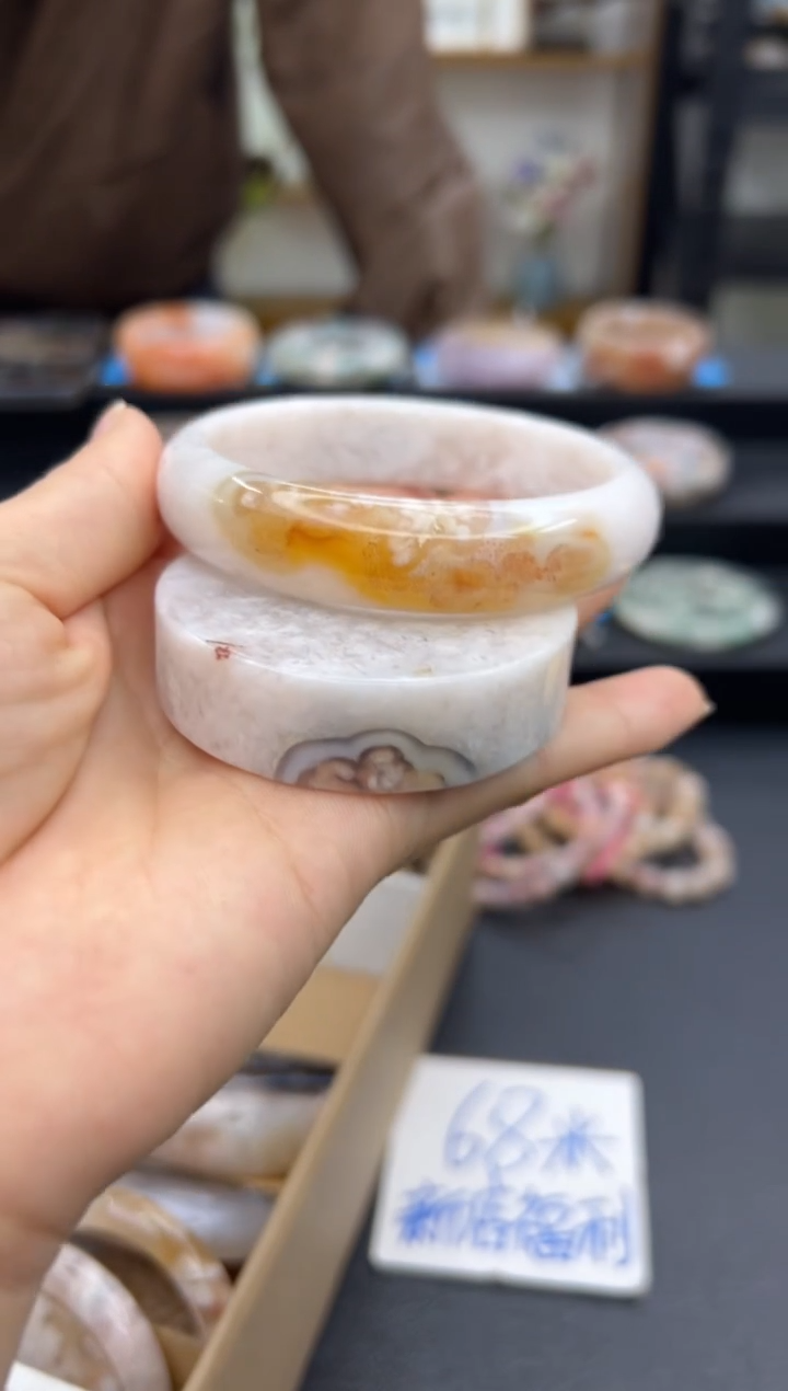 【闪购商品】石英质玉手镯未镶嵌C91(60圈赠送镯心)