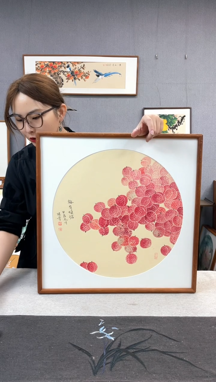 【闪购商品】国画武桂芳-手绘带框作品-52*52-杨梅