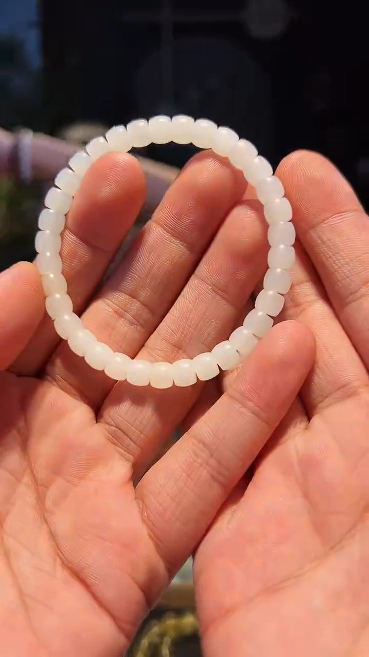 【闪购商品】和田玉手串未镶嵌6+挂皮