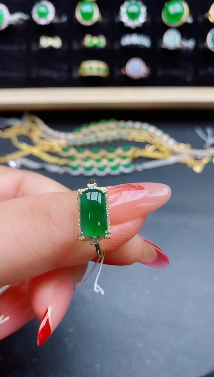 【闪购商品】翡翠戒指银S925镶嵌5080501