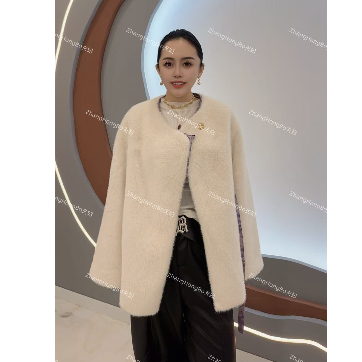 【张洪波夫妇】90293女款高奢潮流百搭两面穿外套2528