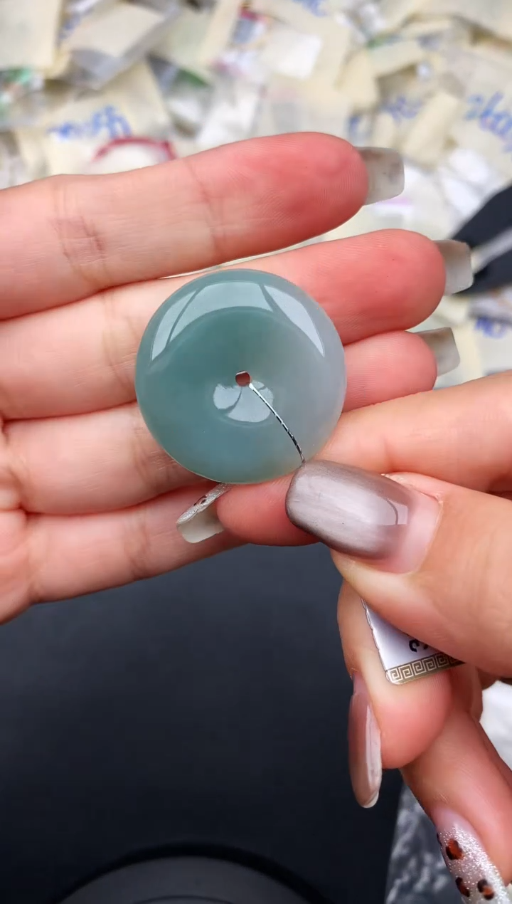 未镶嵌挂件翡翠—