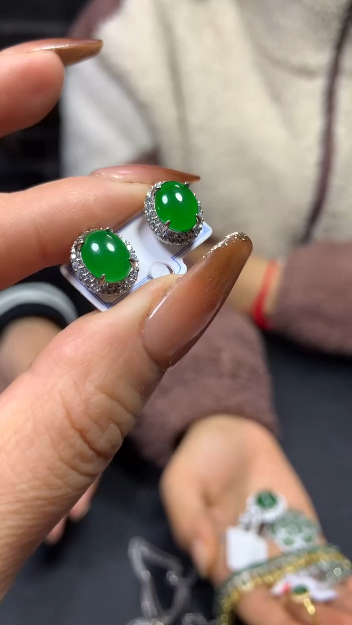 【闪购商品】翡翠耳饰未镶嵌1001478362/多样性发一