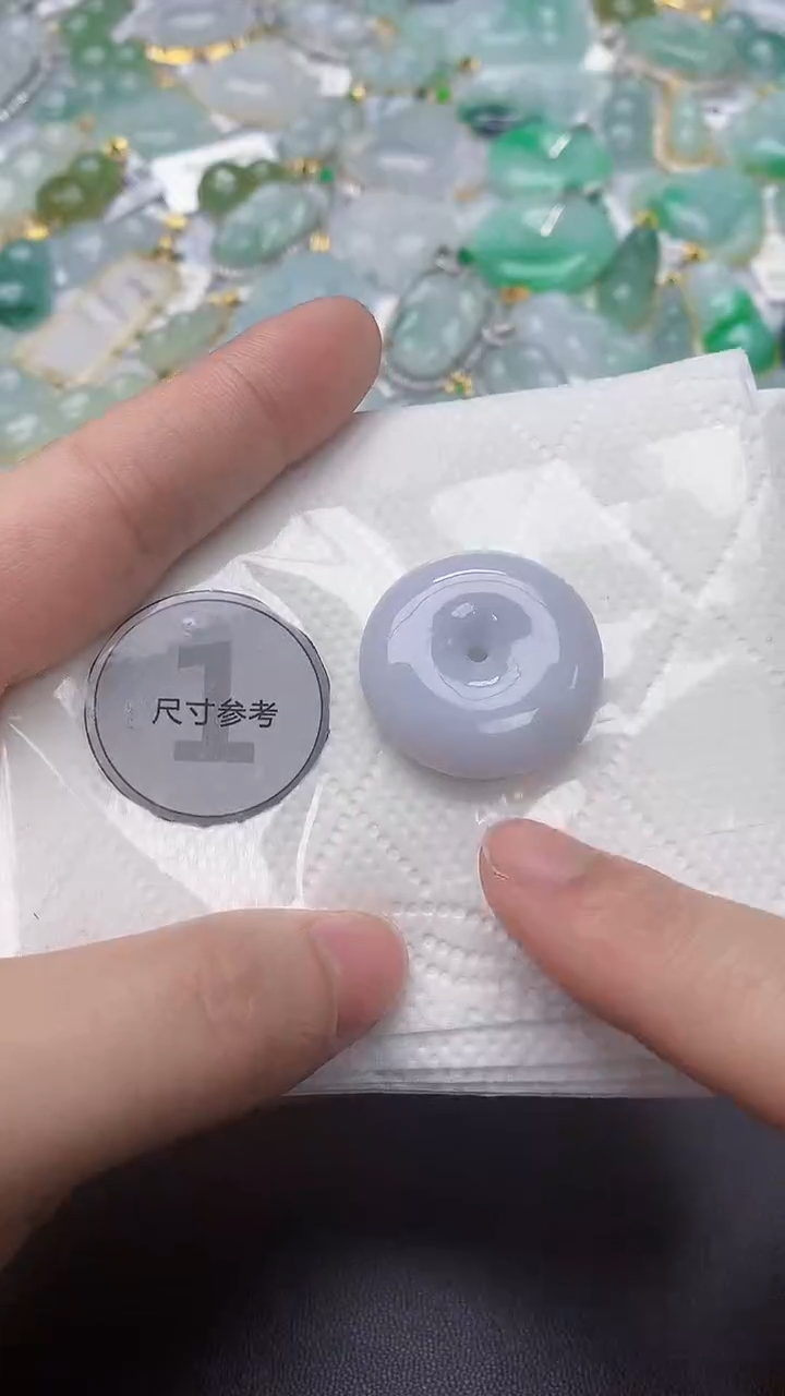 颈饰未镶嵌翡翠天然缅甸A货百元以上9元证书费自理