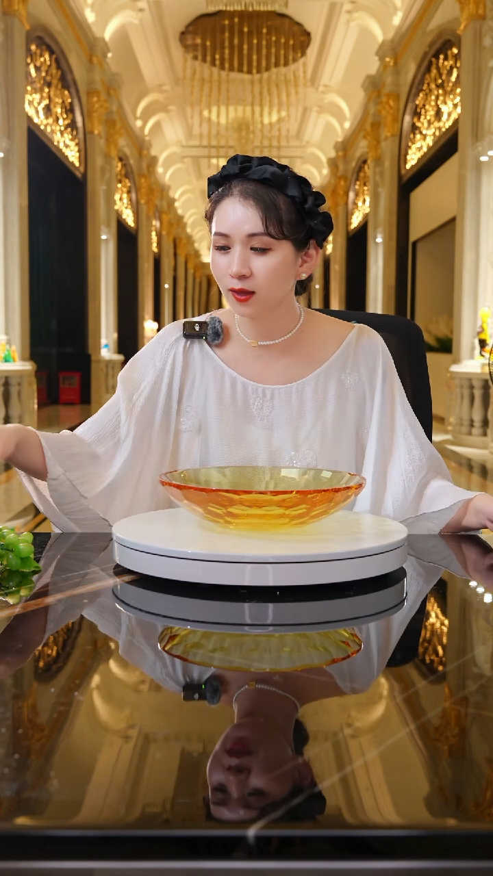 摆件AJ05750琥珀色水晶琉璃果盘