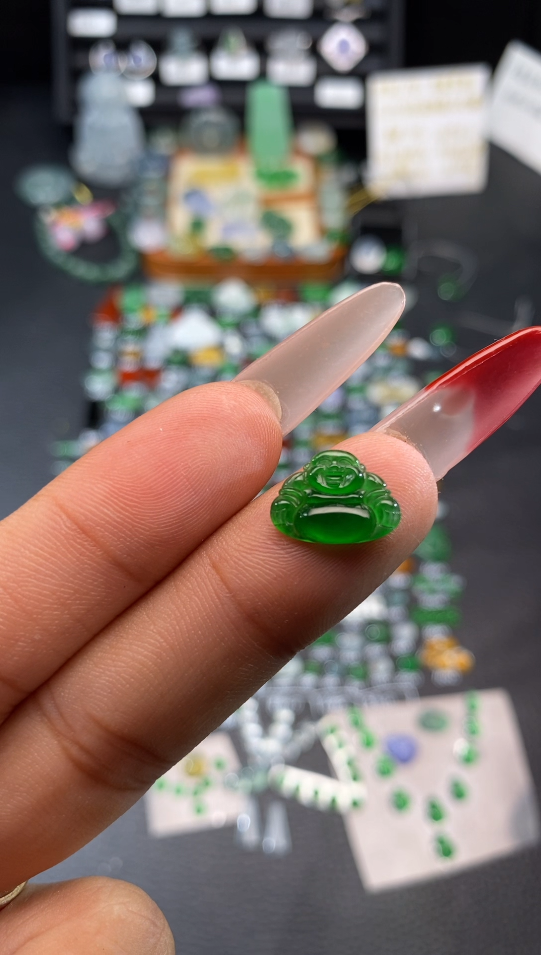 【闪购商品】翡翠挂件未镶嵌佛公