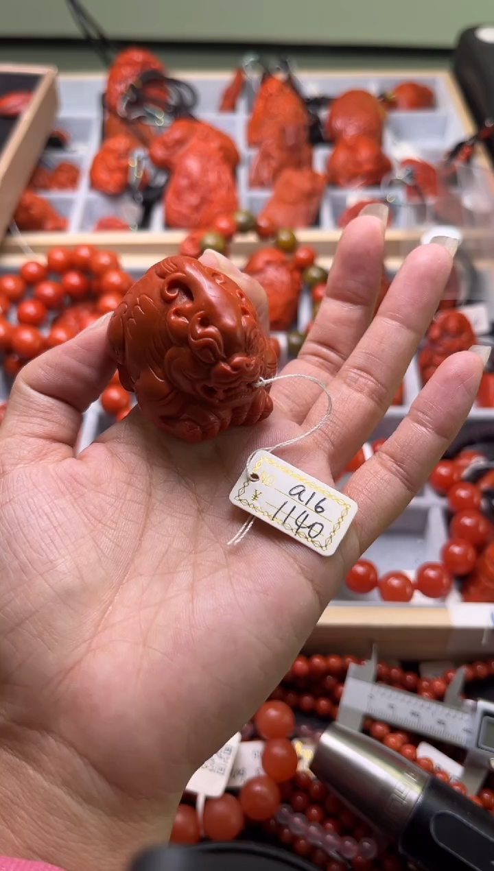 南红玛瑙未镶嵌珠宝奇石A16