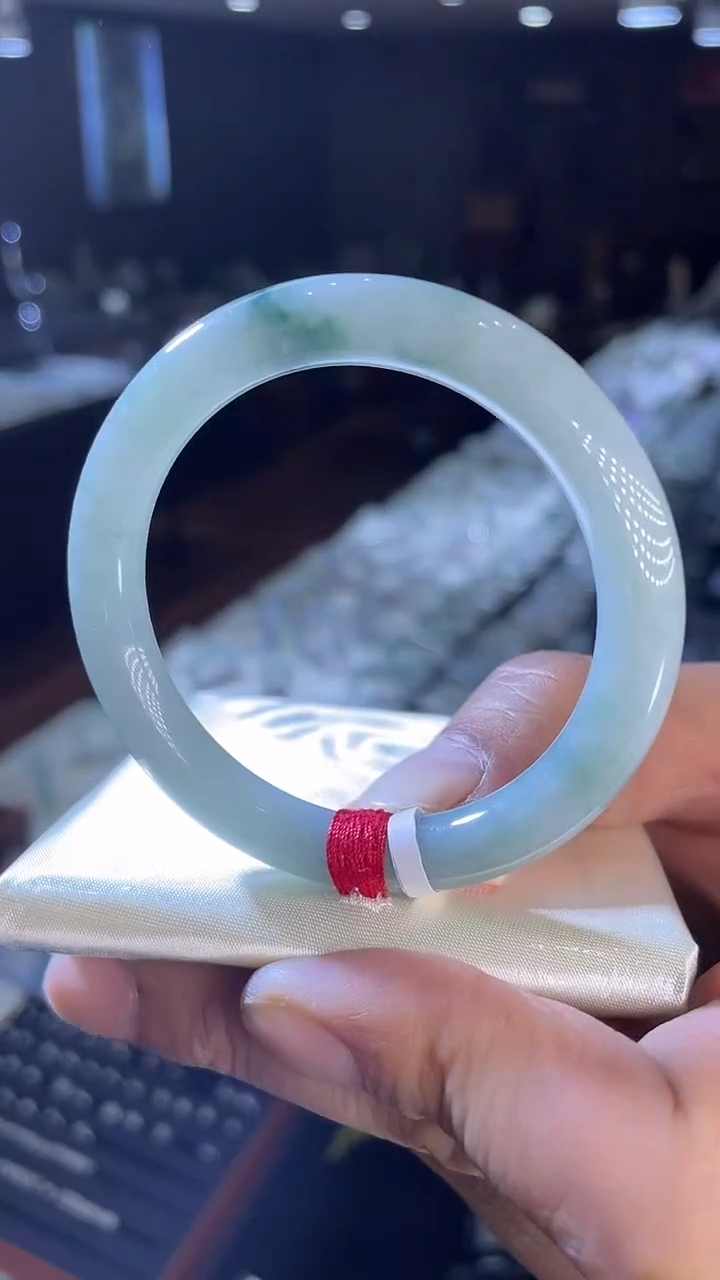 未镶嵌手镯翡翠圆条50-51