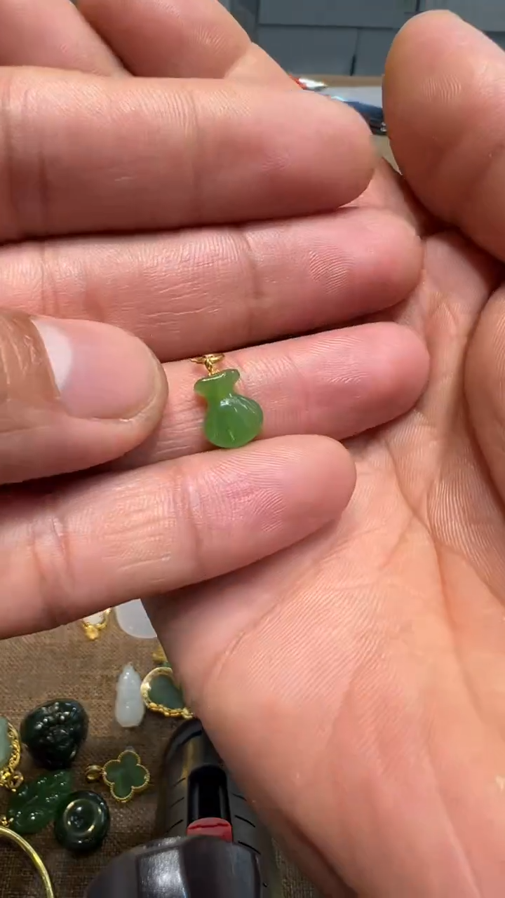 【闪购商品】和田玉吊坠18K金镶嵌和田玉吊坠多样性发货拍一发一