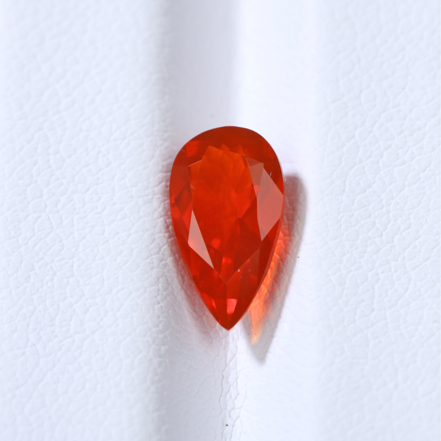 0.75ct天然火欧泊裸石63