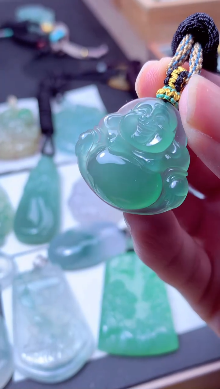 颈饰未镶嵌翡翠天然A货翡翠