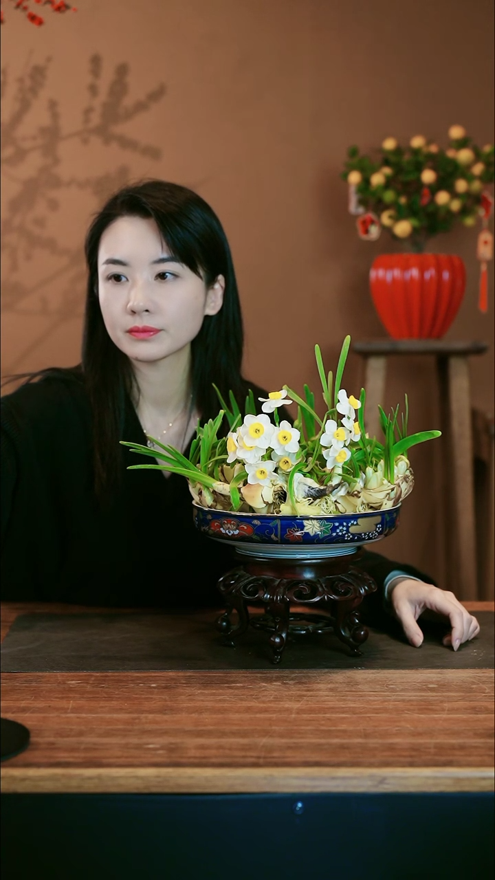 【闪购商品】盆景雕刻水仙